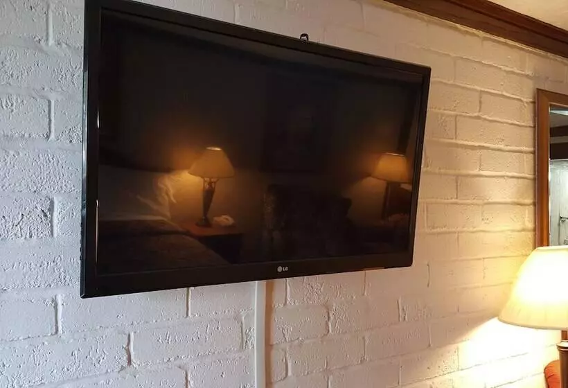 ホテル Edelweiss Inn New Braunfels