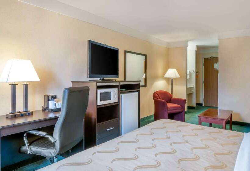 Hotel Quality Inn