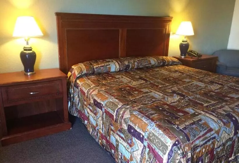 酒店 Rest Inn   Extended Stay, I 40 Airport, Wedding & Event Center