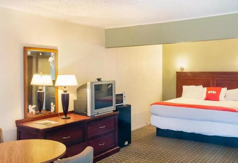 酒店 Rest Inn   Extended Stay, I 40 Airport, Wedding & Event Center