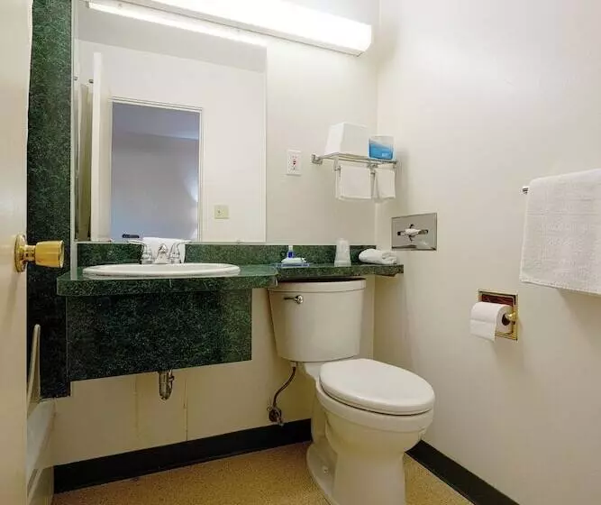 호텔 Broadway Inn Portland Downtown