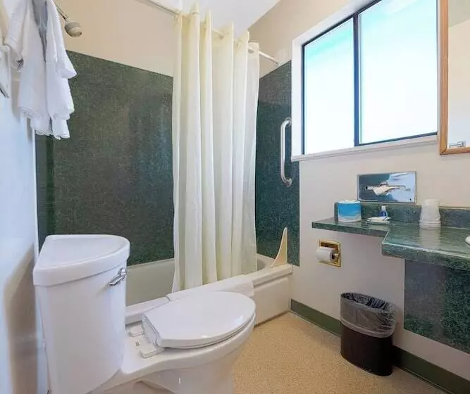 호텔 Broadway Inn Portland Downtown