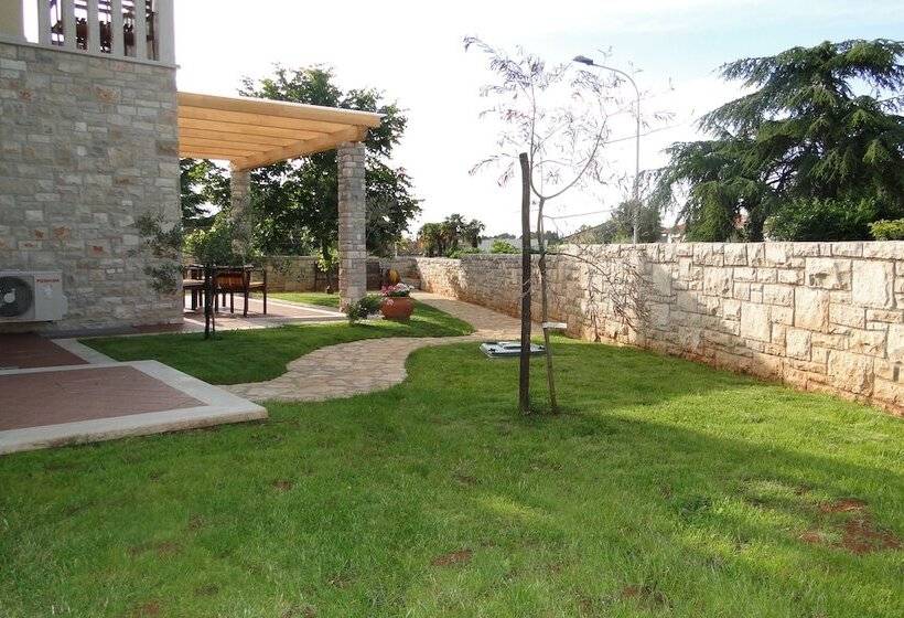 Apartments Villa Ela