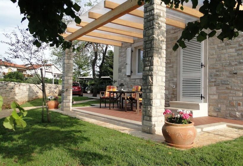 Apartments Villa Ela