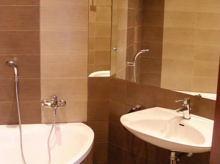 בית מלון כפרי Herbarium   Zacisze