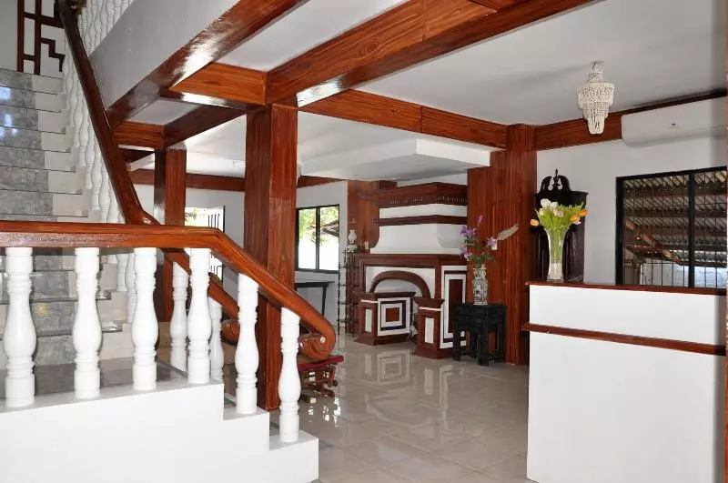 ホテル The Victorian