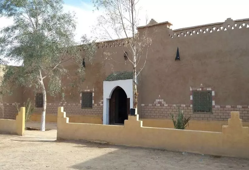 Majatalo Dar Gamra