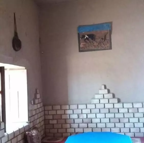Majatalo Dar Gamra