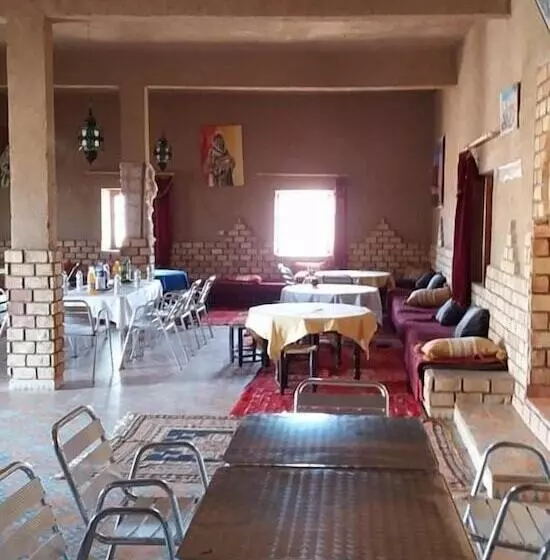 Majatalo Dar Gamra