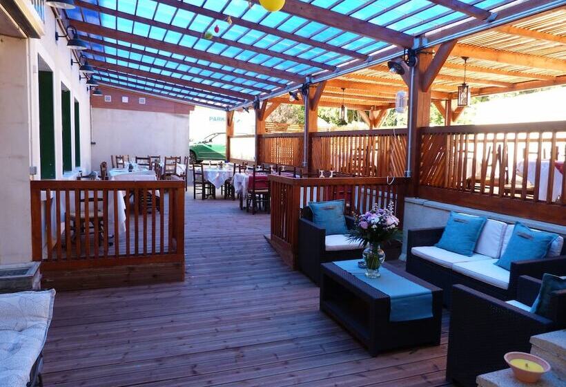 호텔 Hôtel Le Clos St Jacques