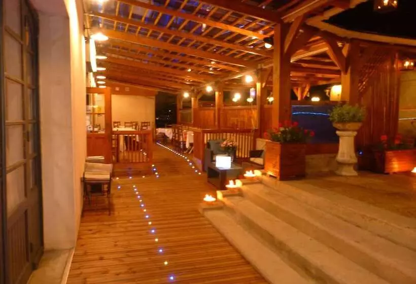 Hotelli Hôtel Le Clos St Jacques