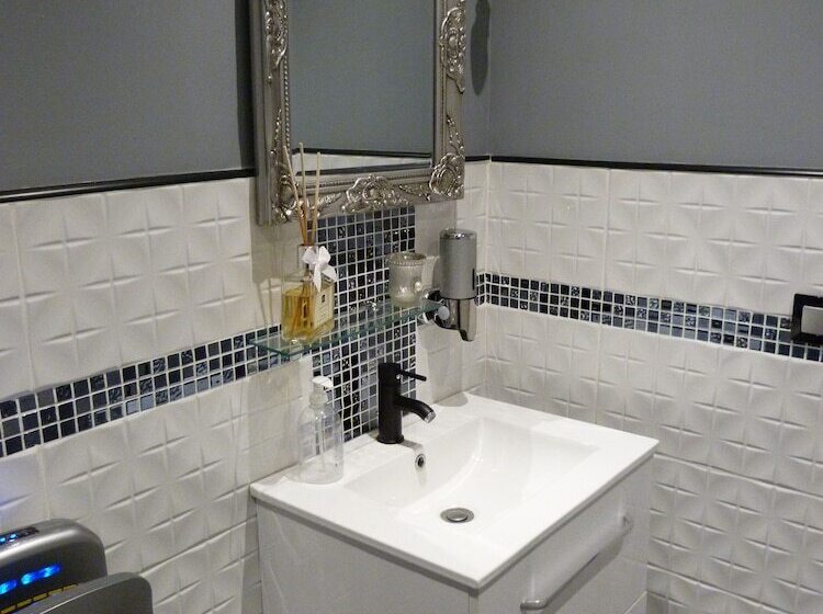 호텔 Hôtel Le Clos St Jacques