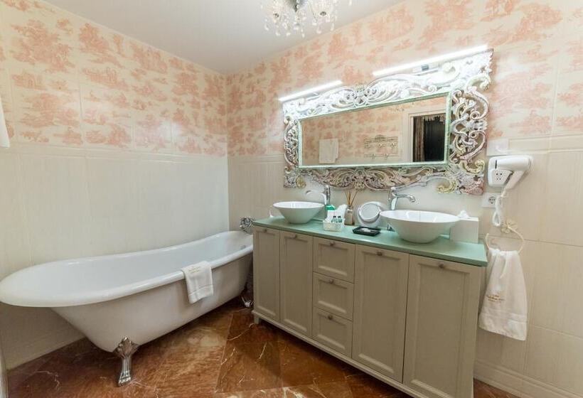 هتل Rey Don Pedro Luxury Home