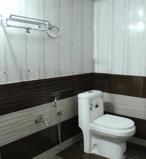 הוסטל Gostops Munnar Rooms & Dorms