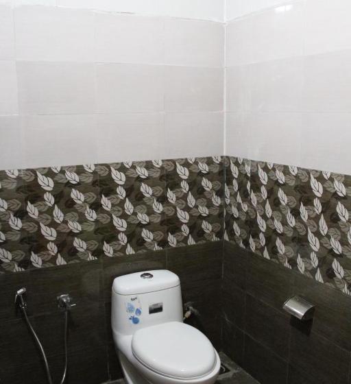 הוסטל Gostops Munnar Rooms & Dorms