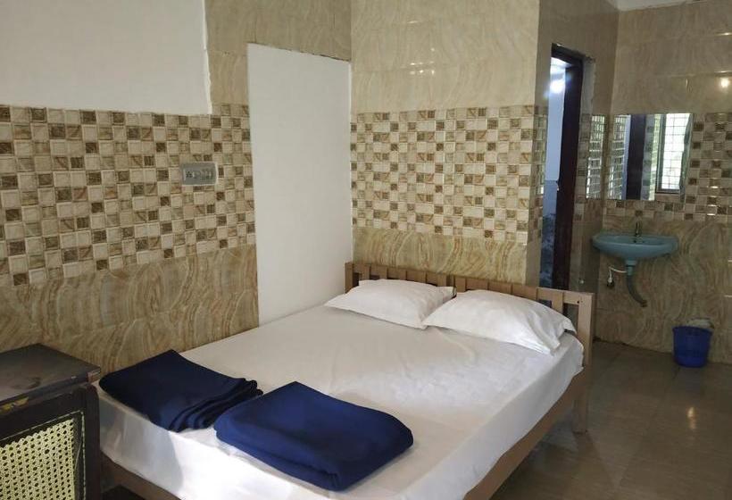 הוסטל Gostops Munnar Rooms & Dorms