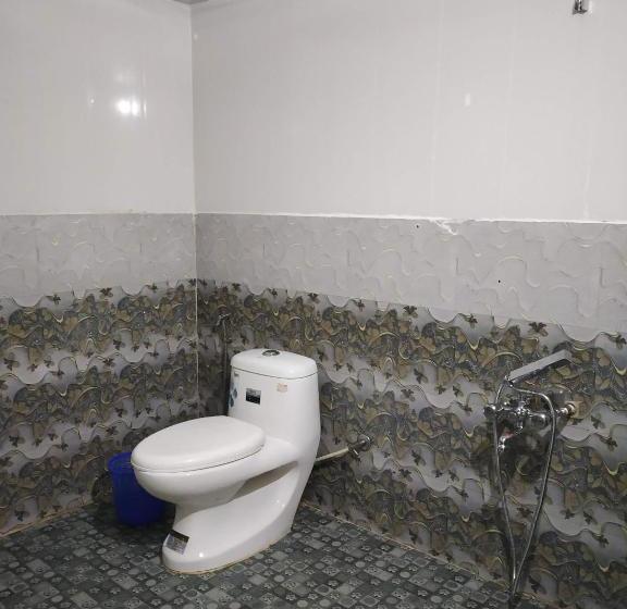 הוסטל Gostops Munnar Rooms & Dorms