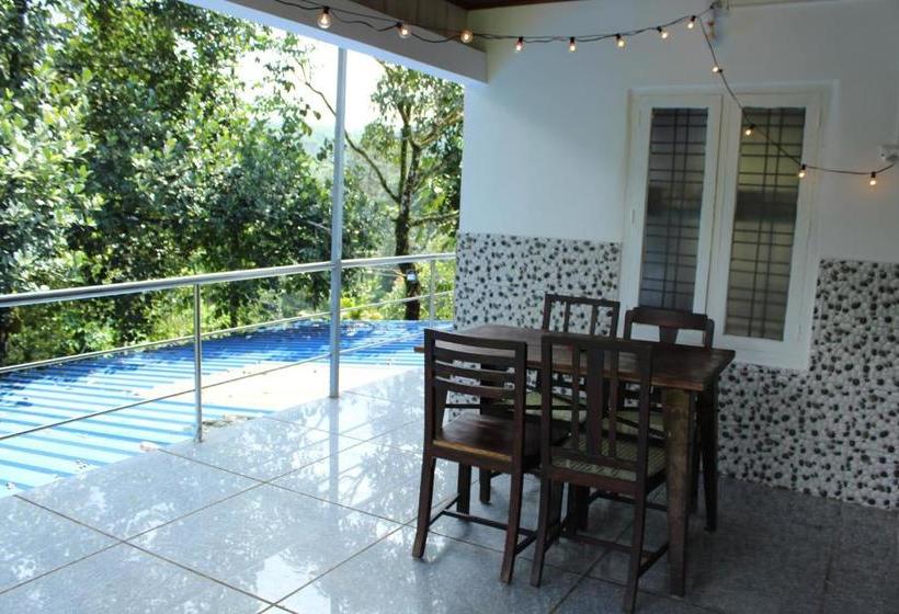 הוסטל Gostops Munnar Rooms & Dorms