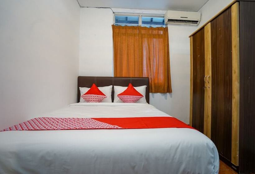 בית מלון כפרי Oyo 1844 Bravo Residence