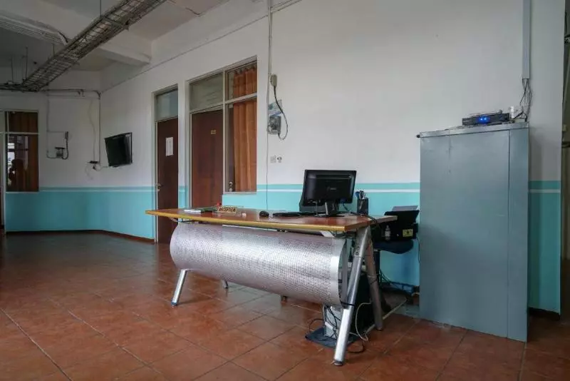 ホテル Oyo 1844 Bravo Residence