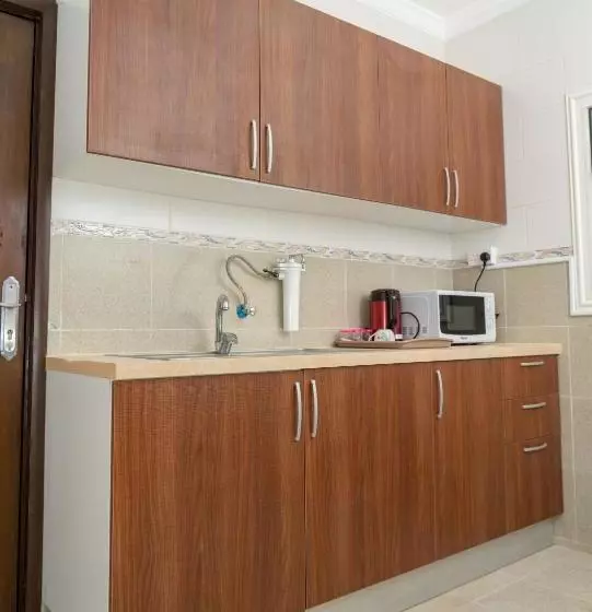 Zodiac Hotel Apartments Fahaheel