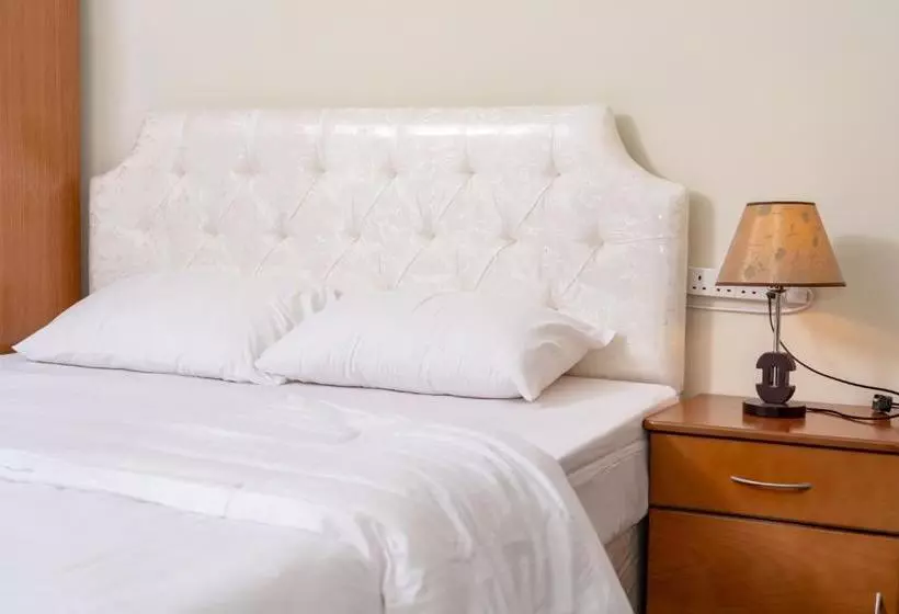 Zodiac Hotel Apartments Fahaheel