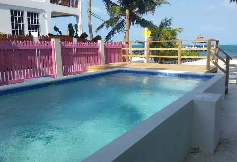 Hotelli Barefoot Beach Belize