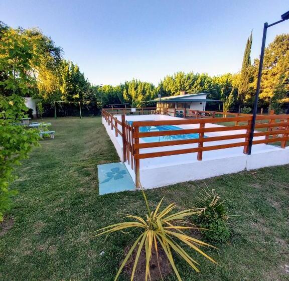 Pension Hostal El Trébol   Tanti