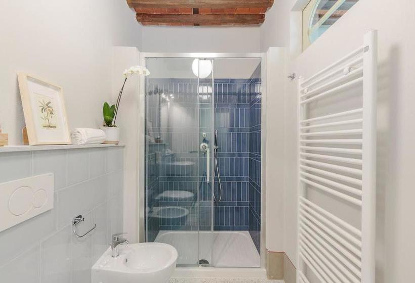 تختخواب و صبحانه Antica Pergola Di San Giusto