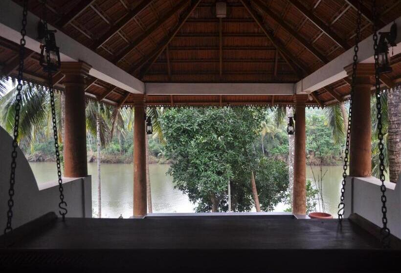 ベッドアンドブレックファースト Poonthanam Homestay