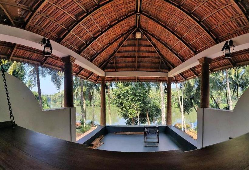 ベッドアンドブレックファースト Poonthanam Homestay