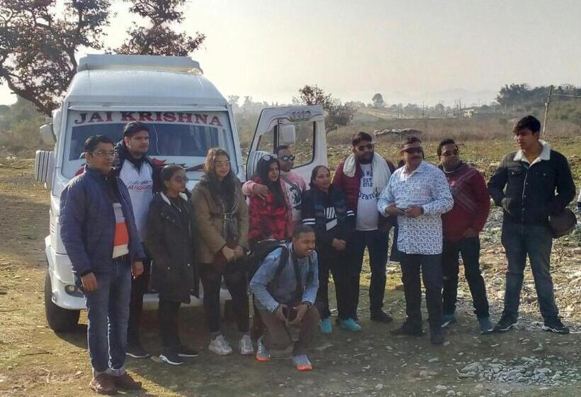 Hotel Abrol Residency