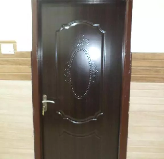 Hotelli Abrol Residency