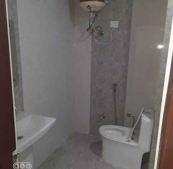 Hotelli Abrol Residency