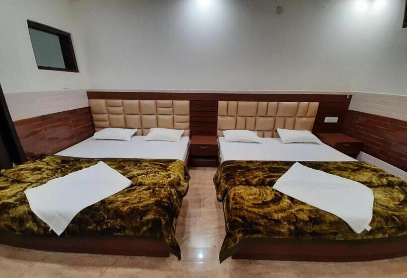 Hotel Abrol Residency