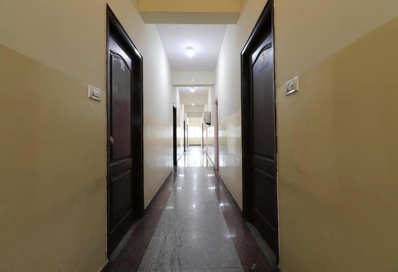 Hotelli Spot On 62188 Sahara Residency