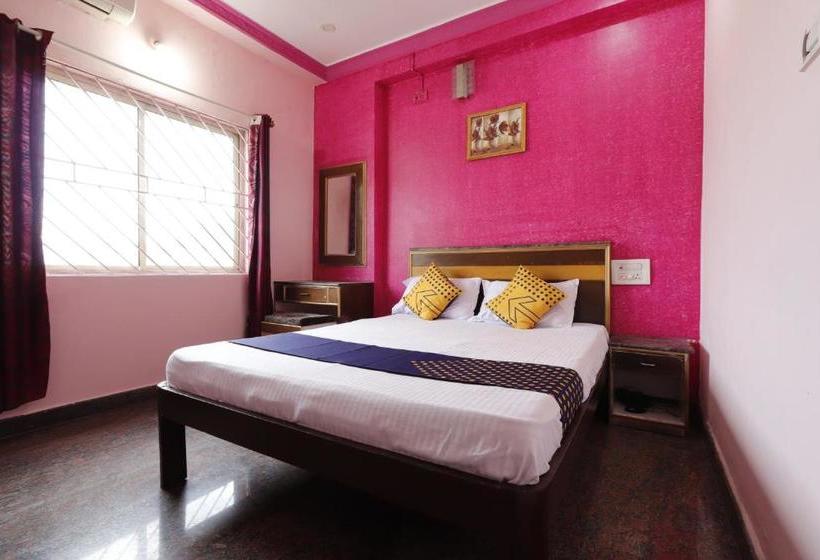 Hotelli Spot On 62188 Sahara Residency