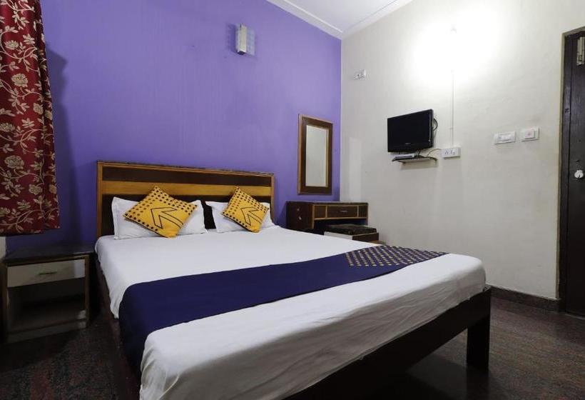 Hotelli Spot On 62188 Sahara Residency