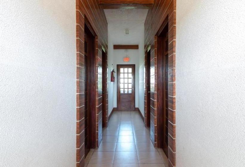 Hotel Reddoorz Near Manlurip Rotonda Tacloban