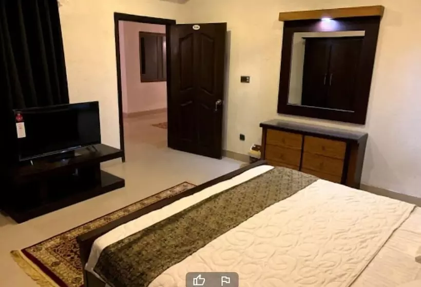 هاستل The Knights Inn