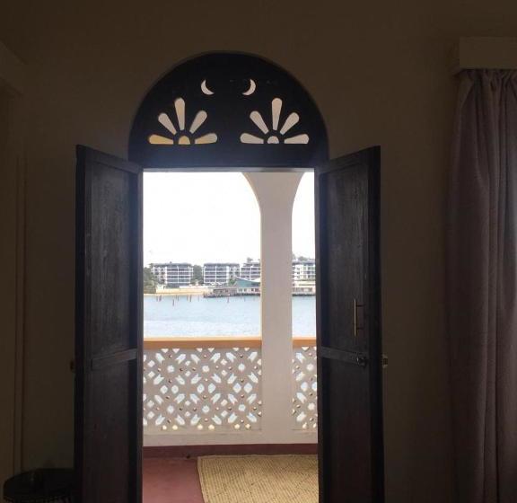 هاستل Tulia Old Town