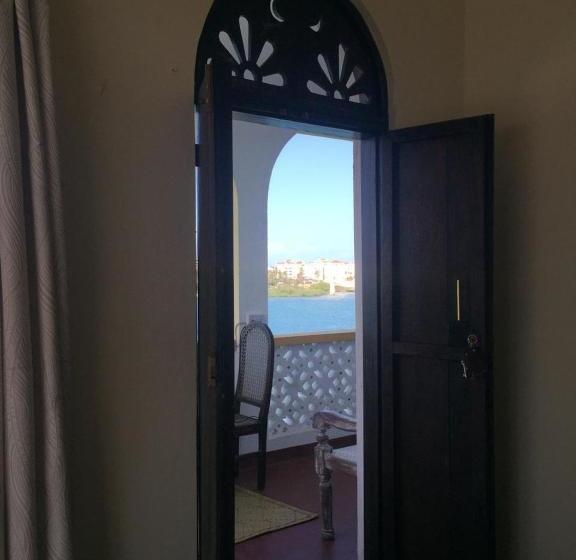 هاستل Tulia Old Town