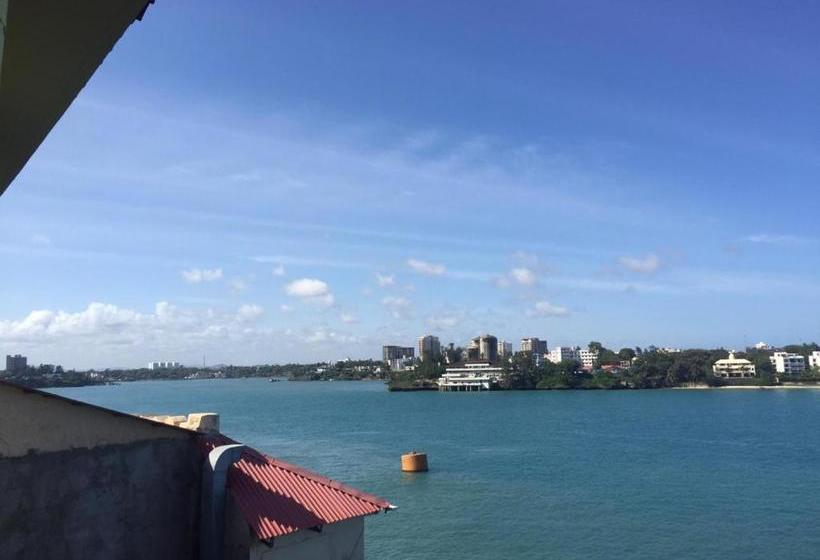 هاستل Tulia Old Town