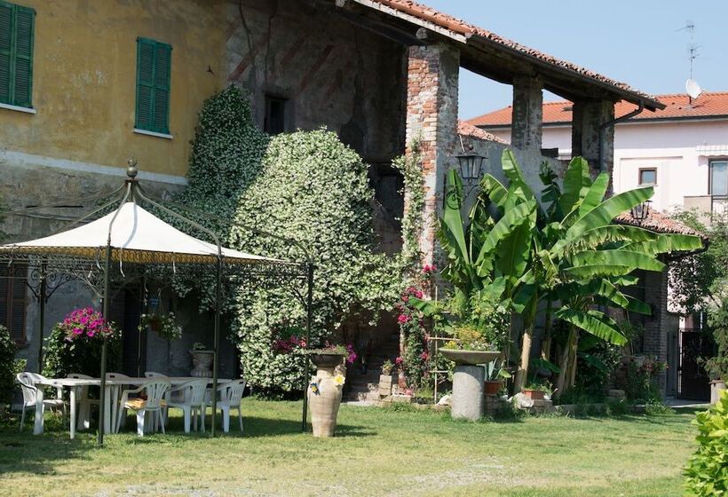 B&b Castello Di Cavaione