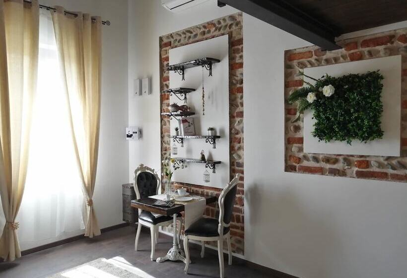 B&b Castello Di Cavaione