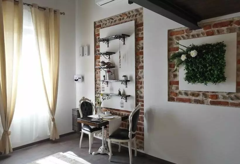 B&b Castello Di Cavaione