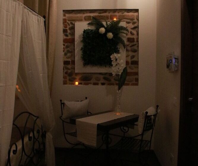 B&b Castello Di Cavaione