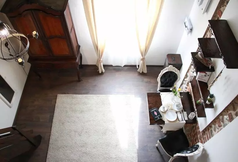 B&b Castello Di Cavaione