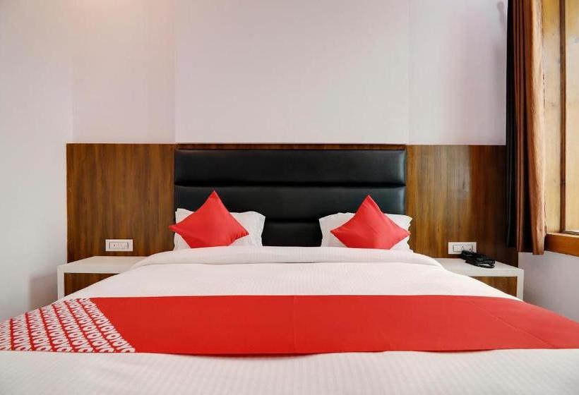 ホテル Oyo 49796  Royal Palace