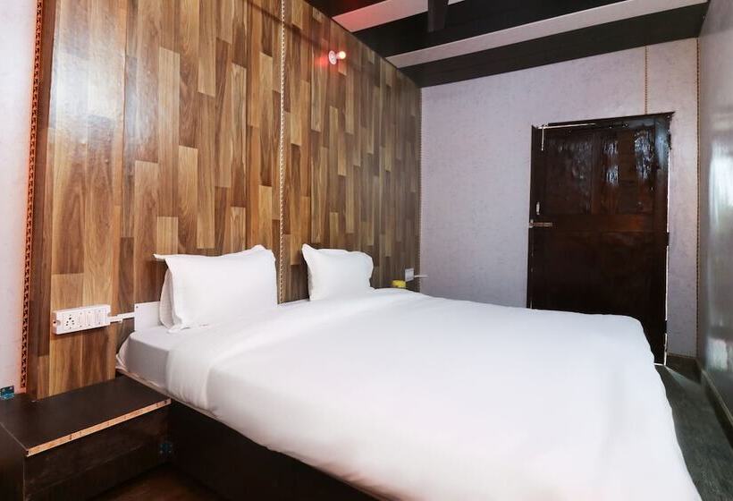 فندق Spot On 49126 Silent Valley Appartments